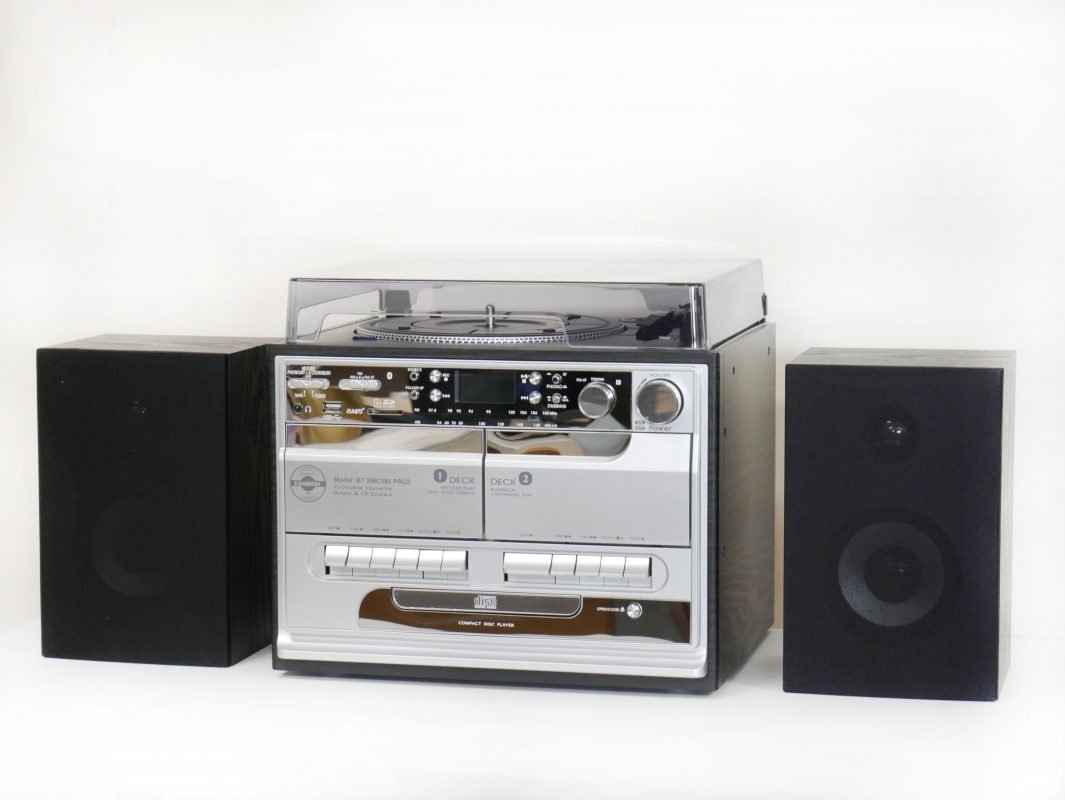 The Steepletone SMC386 BT PRO 2 plays music in 5 different ways, with recordable functions and Bluetooth playback, with a black fascia.